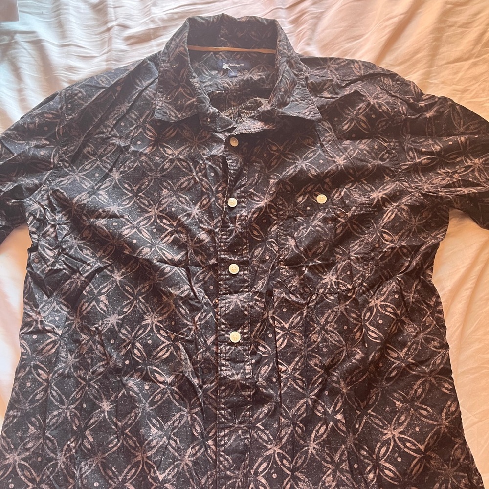 Croft & Barrow Black and White Geometric Shirt